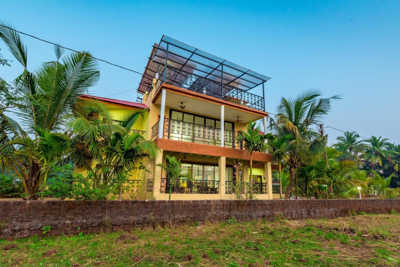 Saffronstays Ocean Breeze, Guhāgar Exterior foto